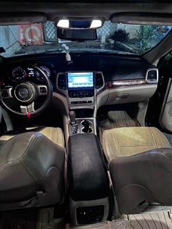 جیپ گراند شیرۆکی